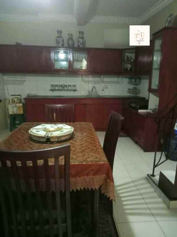 rumah mewah 2 lantai siaphuni di ciwastra bandung