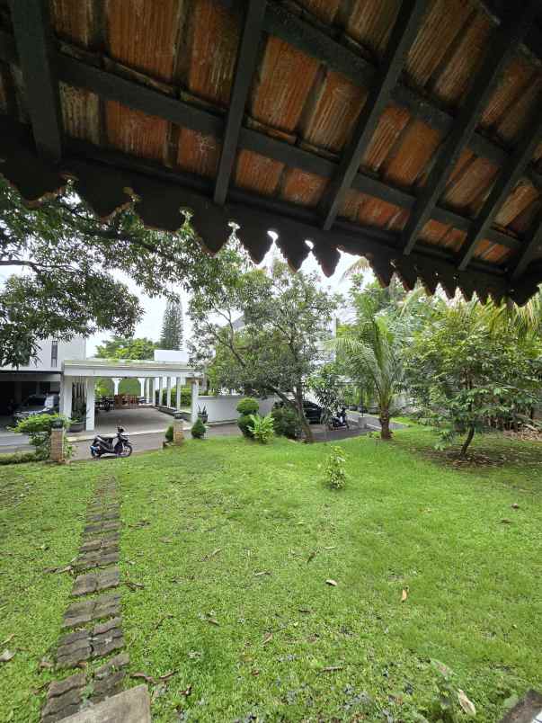 rumah mewah cantik asri dan nyaman di jatiwarna bekasi