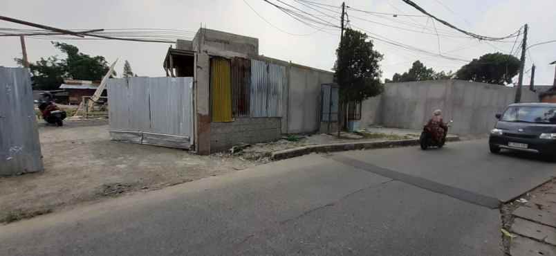 rumah mewah klasik 2 lantai di kelapa dua depok