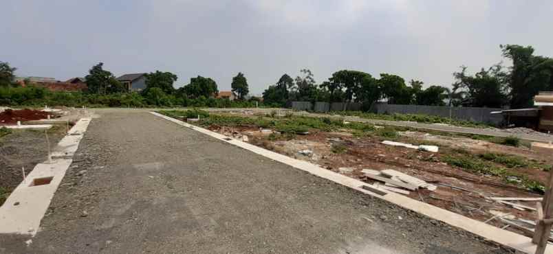 rumah mewah klasik 2 lantai di kelapa dua depok