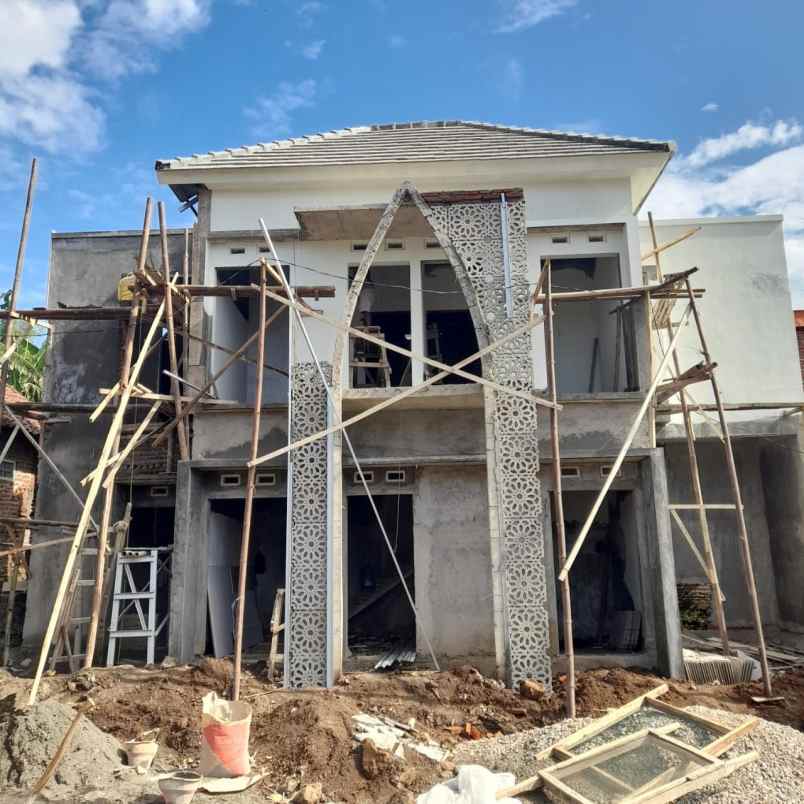 rumah mojolengka sukorejo