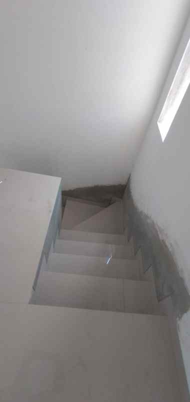 rumah murah siap huni cijantung jakarta timur