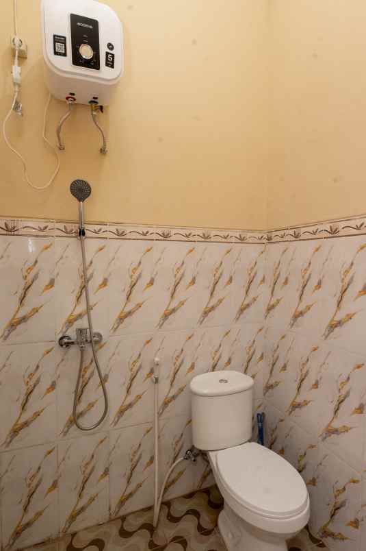 rumah penginapan masih baru cocok untuk investasi