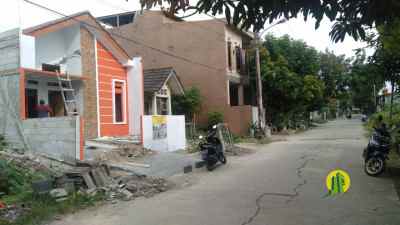 rumah scandinavia jalan utama di cikarang selatan