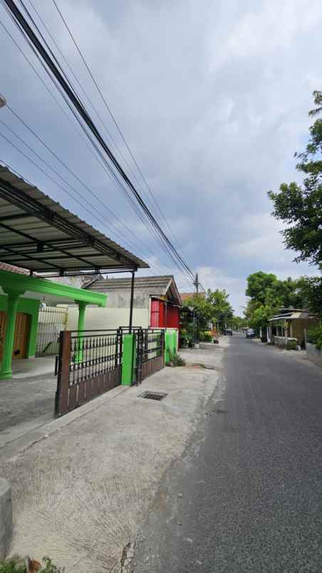 rumah second tepi aspal rejowinangun kotagede jogja