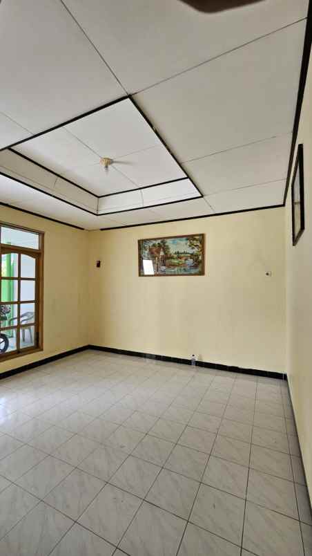 rumah second tepi aspal rejowinangun kotagede jogja