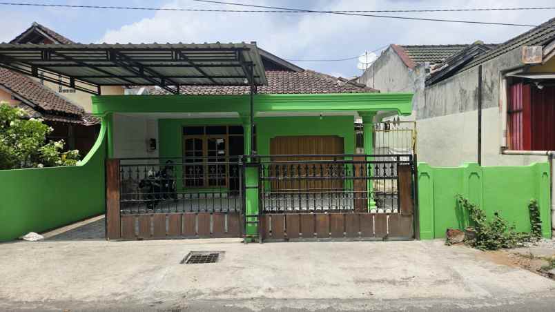 rumah second tepi aspal rejowinangun kotagede jogja