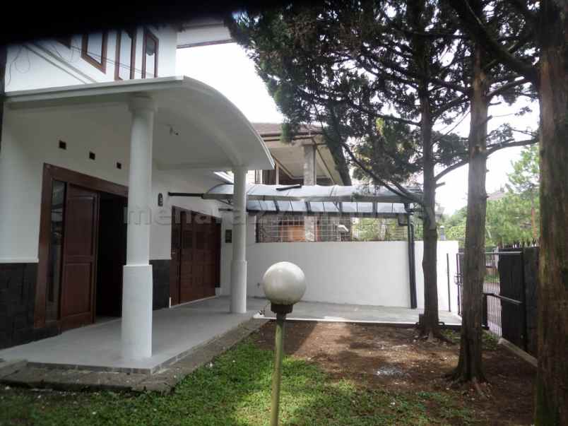 rumah setrasari setramurni