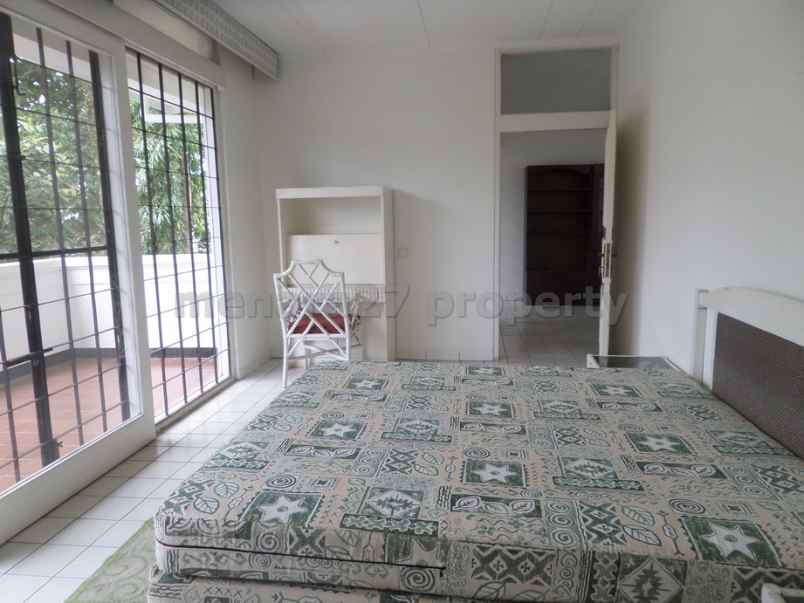 rumah setrasari setramurni