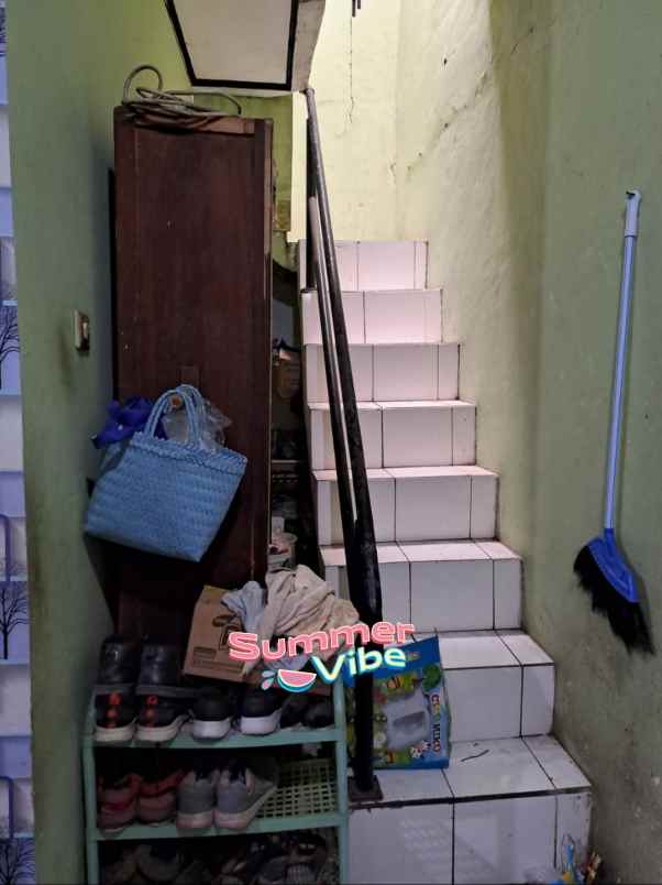 rumah siap huni bonus kios di margonda depok