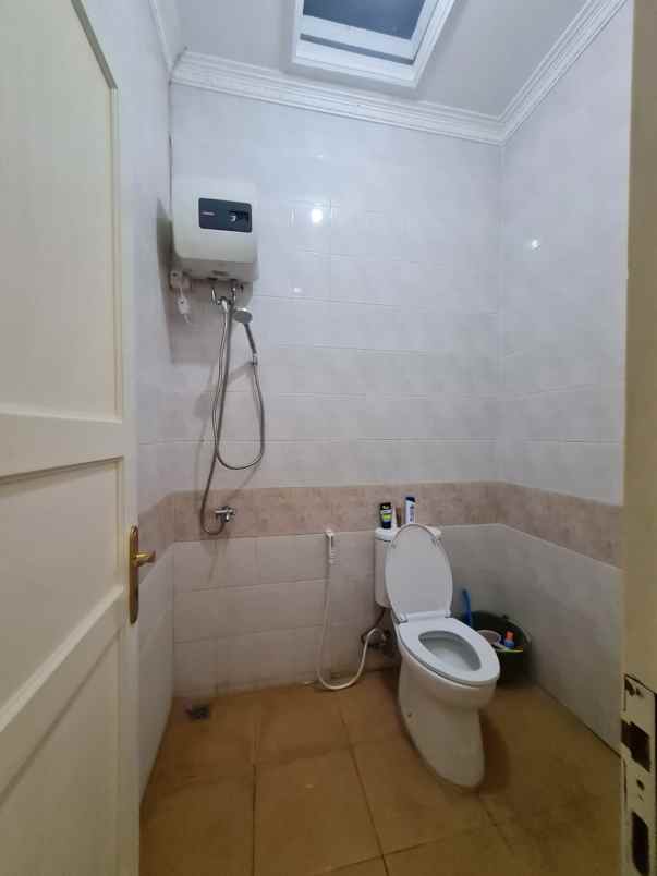 rumah siap huni lokasi di araya kota malang