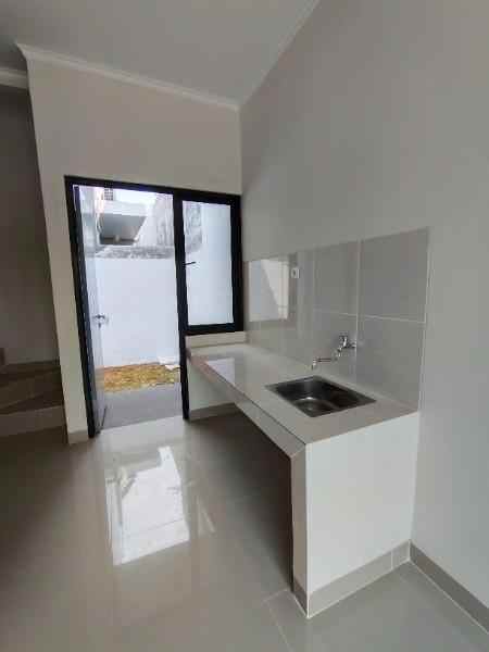 rumah strategis di cimanggis depok