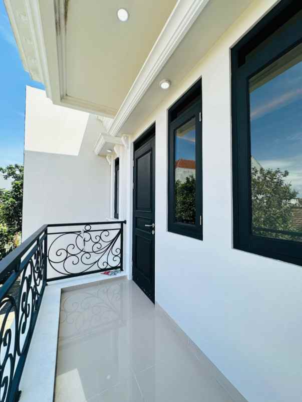 rumah strategis di jagakarsa jakarta selatan siap huni