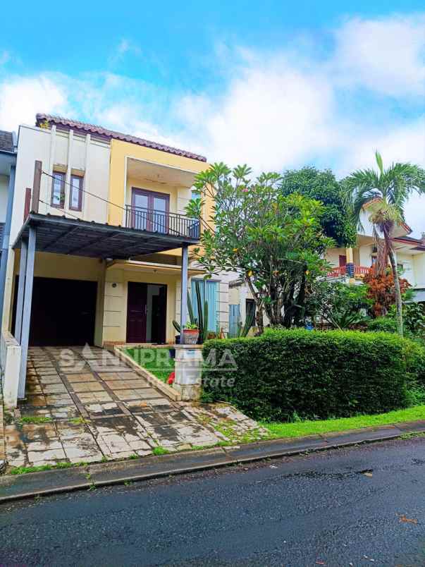 rumah strategis komplek telaga golf sawangan depok