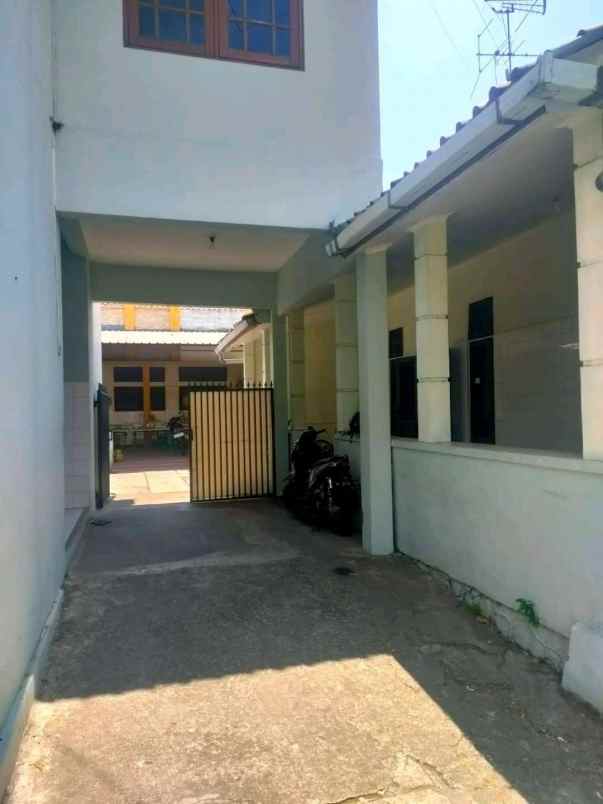 rumah tempat usaha candisari semarang