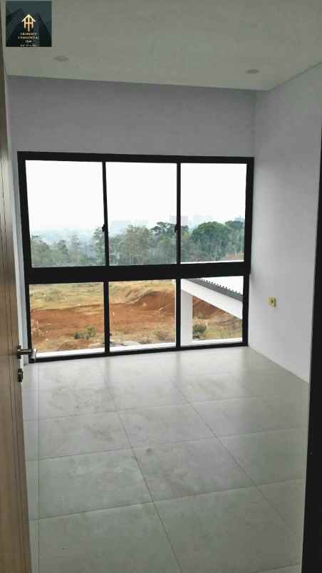 rumah villa mewah di dago kawasan sejuk kota bandung