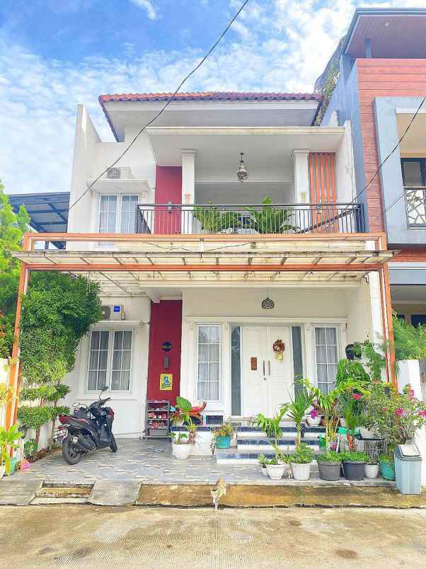 sale rumah 2nd 2lt cluster bambu apus jakarta timur