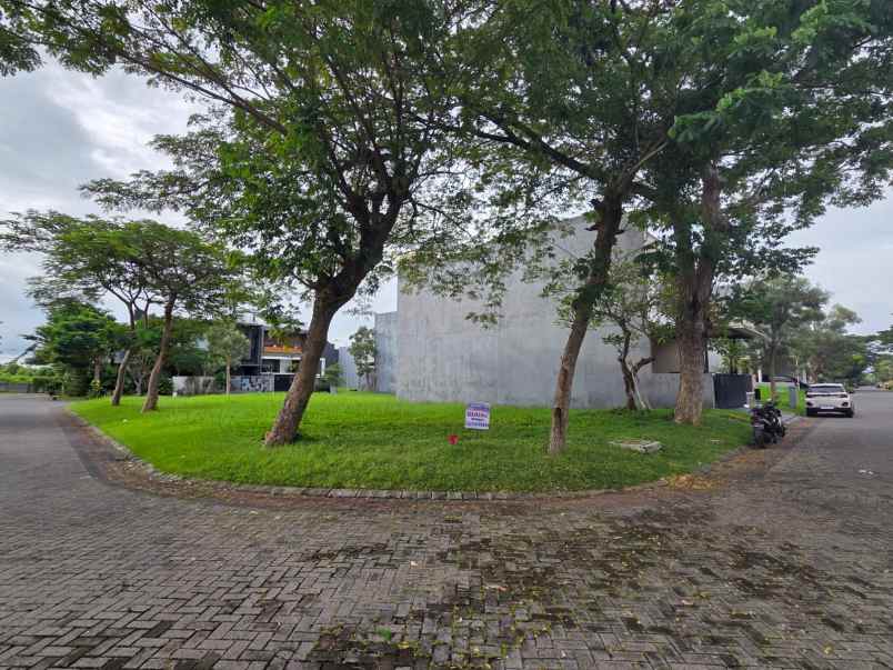 tanah palm beach pakuwon city