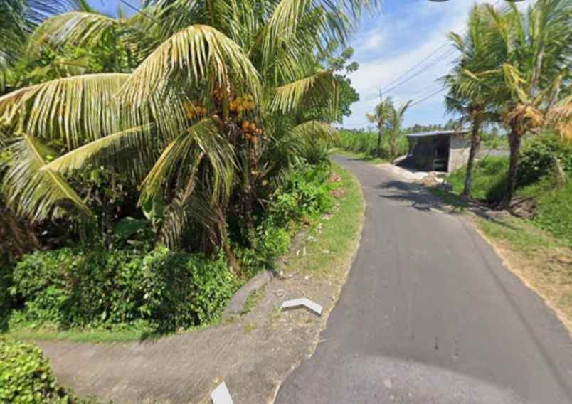 tanah zona kuning dekat pantai soka dan balian bali