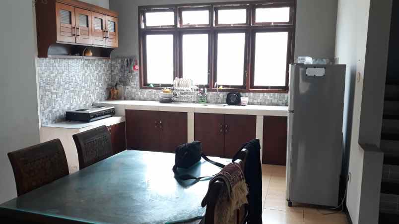 villa alamat jalan cisarua km 85