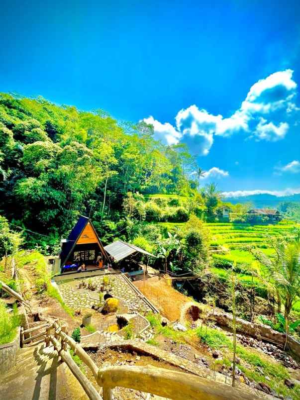 villa di jl rancakalong sumedang