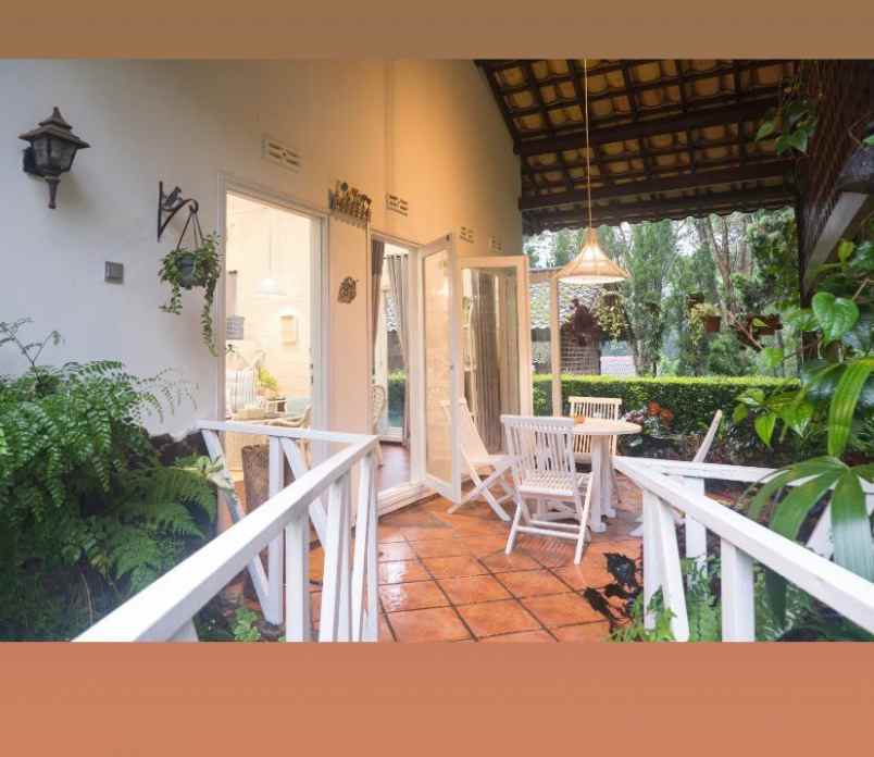 villa grand trawas boulevard furnish