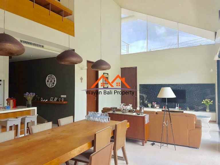 villa jalan batu belig