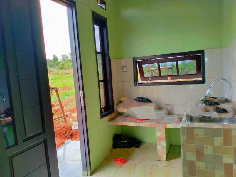villa jl raya gunung batu bogor