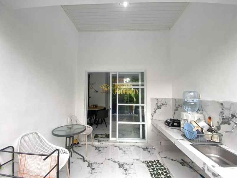 villa private pool di berbah 10 menit ke lava bantal