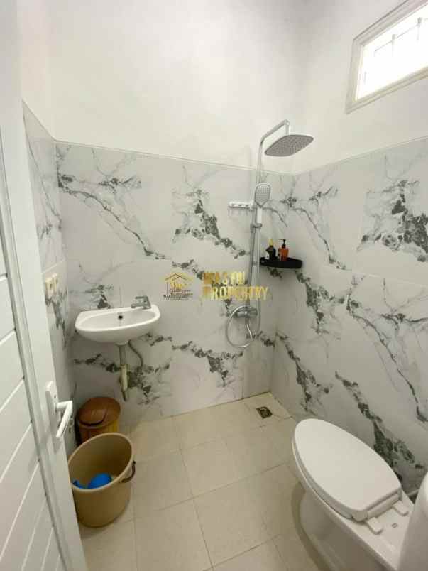 villa private pool di berbah 10 menit ke lava bantal