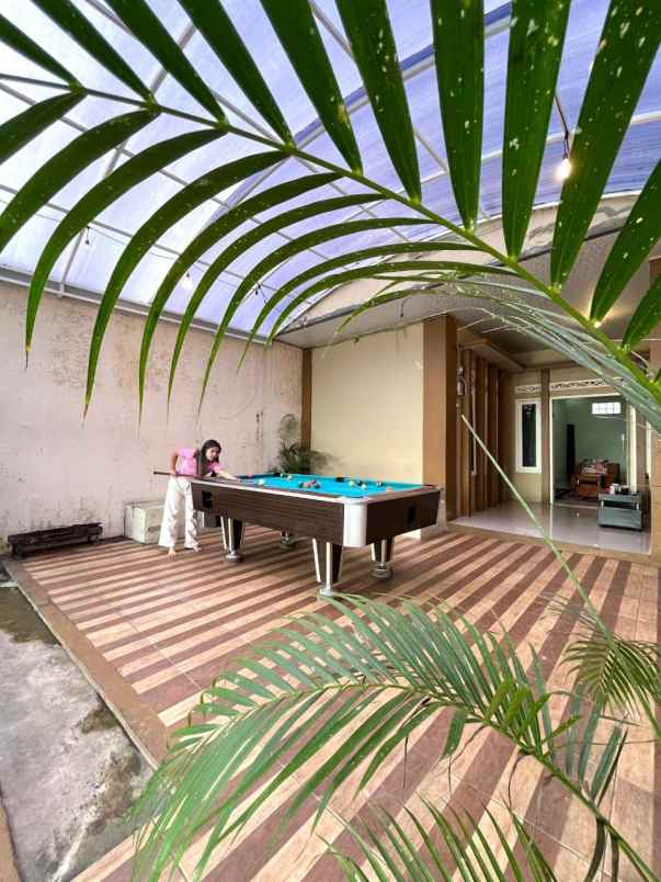 villa stadebar cisarua puncak