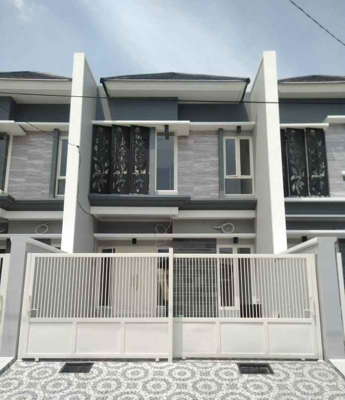 wisma mukti siap huni 2 lantai dekat galaxy mall merr