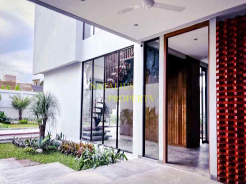 apartemen jati padang