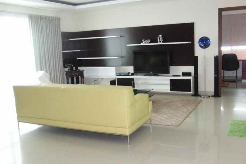 apartemen jl jend sudirman tanah