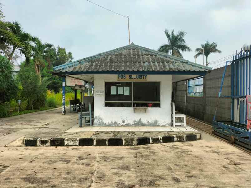 bangunan pabrik di kawasan industri cikupa mas