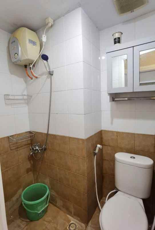 di sewa kan green pramuka city 2br siap huni