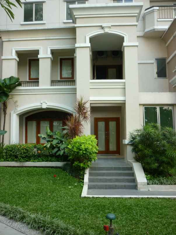 dijual apartemen garden mansion waterplace