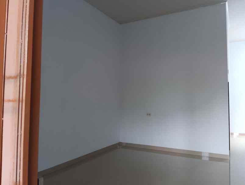 dijual cepat rumah di harapan indah bekasi