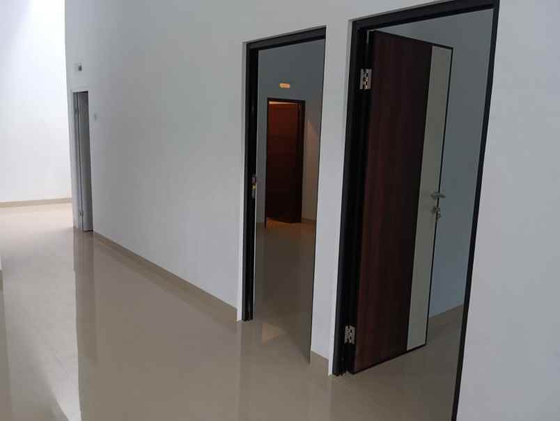 dijual cepat rumah di harapan indah bekasi