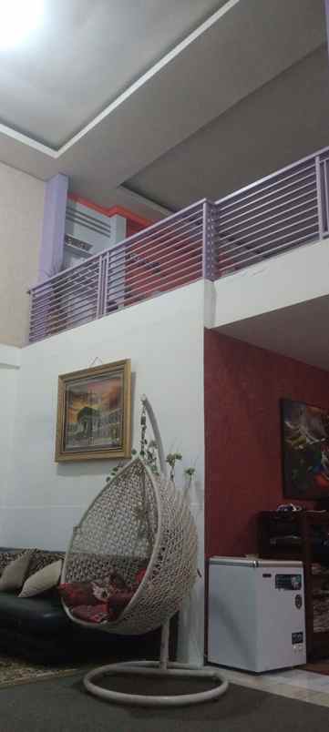 dijual kost nyengseret