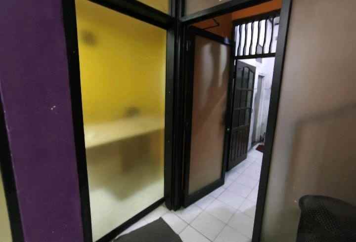 dijual ruko gandeng maphar tamansari jakarta barat