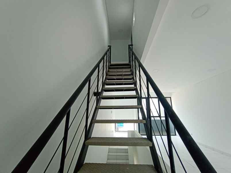 dijual ruko gudang kantor cibaduyut raya