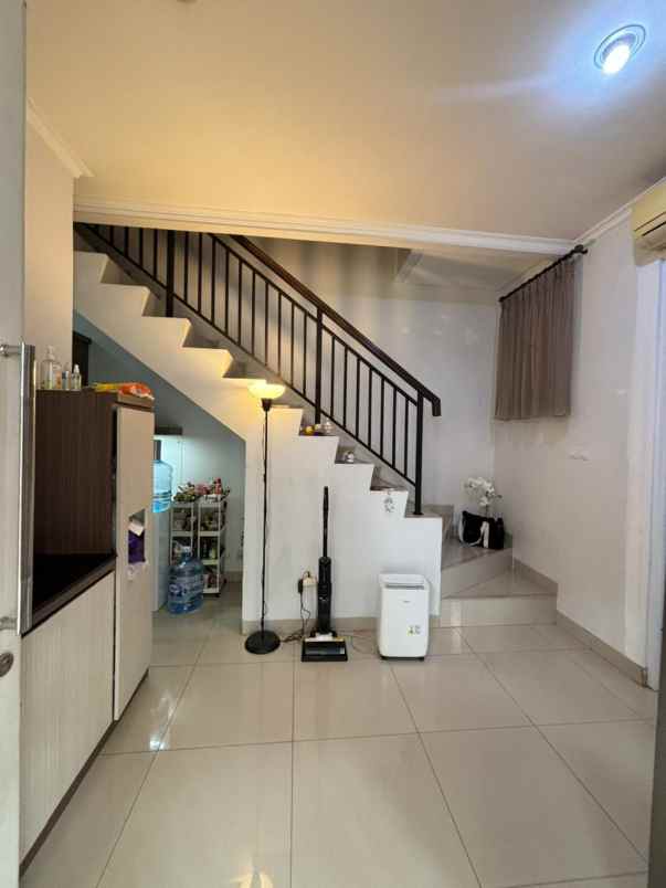 dijual ruko gudang kantor cluster omaha village by