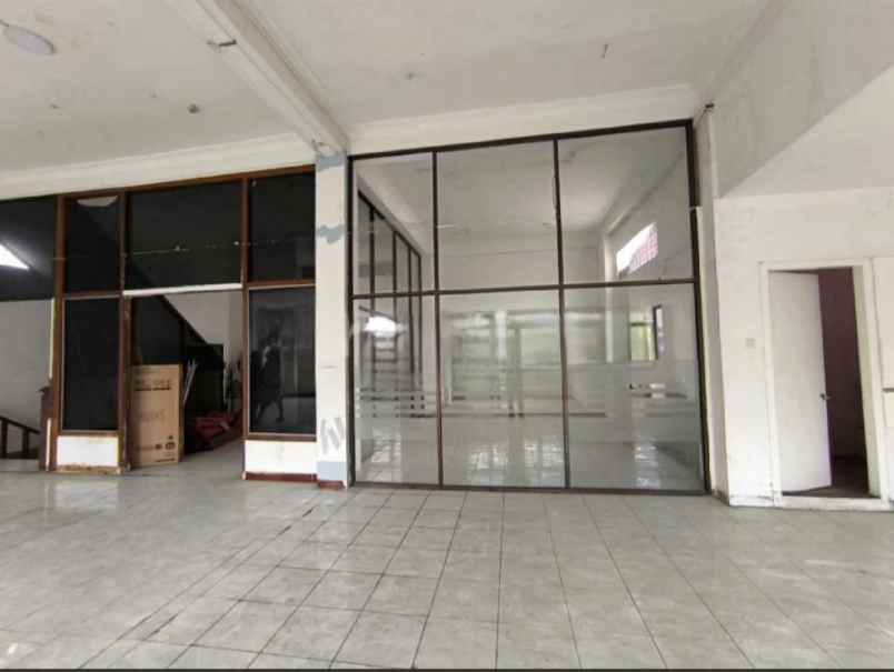 dijual ruko gudang kantor jalan raya diponegoro