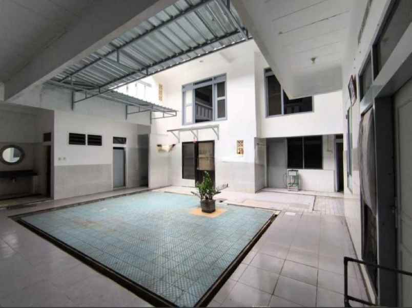 dijual ruko gudang kantor jalan raya diponegoro
