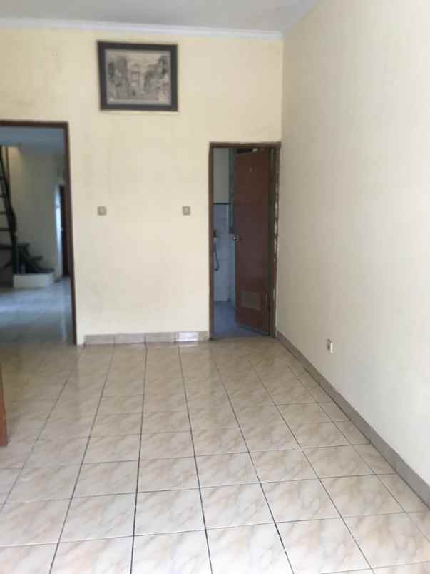 dijual ruko gudang kantor jl hj tutty alawiyah