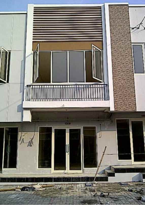 dijual ruko gudang kantor kota wisata cibubur