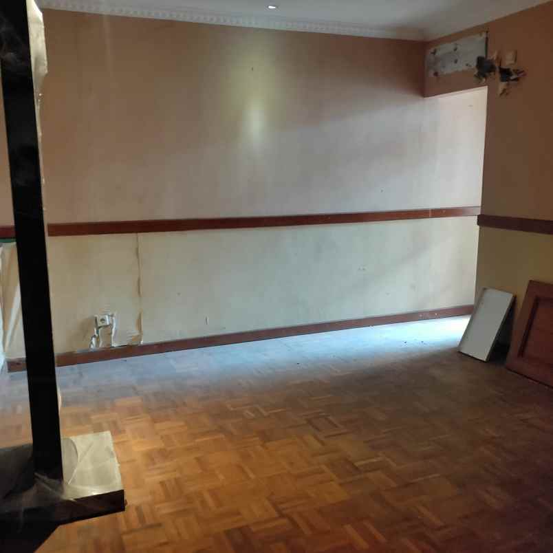 dijual ruko gudang kantor lebak bulus cilandak