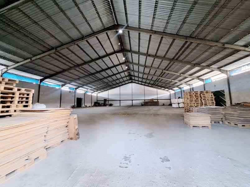 dijual ruko gudang kantor lippo cikarang