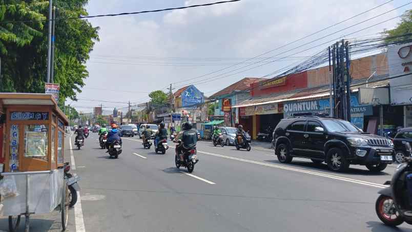 dijual ruko gudang kantor tentara pelajar